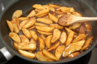 Tarte Tartin met appels en kaneelijs
